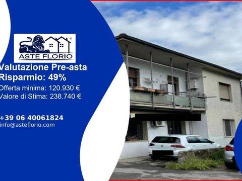 Trilocale in Via Livornese, 196, Ponte a Signa - Porto di Mezzo - Brucianesi, Lastra a Signa