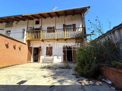 Casa indipendente in Via Nuova, Villareggia