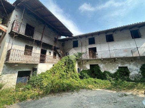 Villetta bifamiliare in Via Roma, s.n.c, Vaie