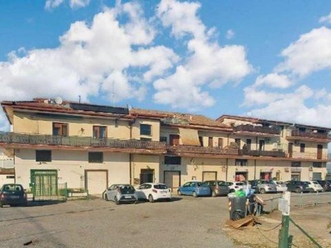 Bilocale in Via Casilina, 2191, Borghesiana - Finocchio, Roma