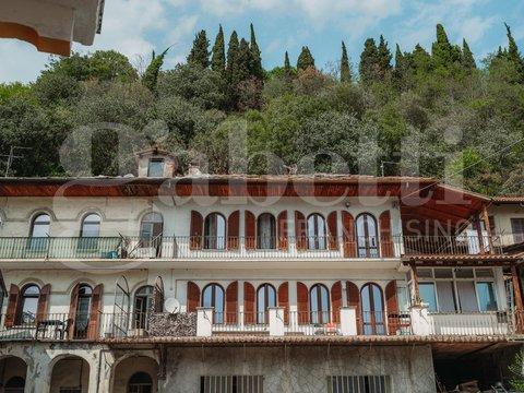 Casa indipendente in Via Nazionale, 130, Pinerolo