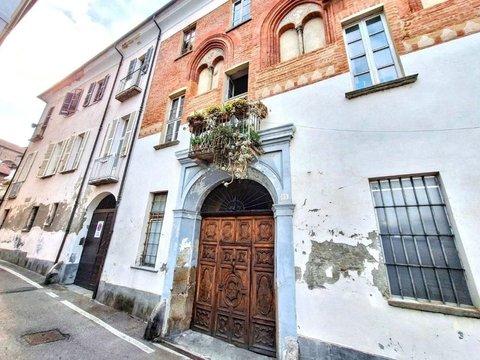 Quadrilocale in Viale Stazione, Centro Storico - Navile, Moncalieri