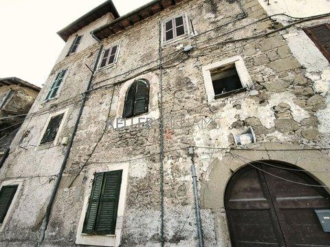 Trilocale in Via San Giovanni, s.n.c, Genazzano