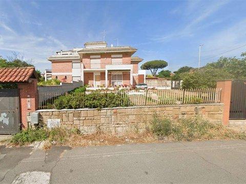 Appartamento su due piani in Via Toce, 12, Tor San Lorenzo - Nuova California, Ardea