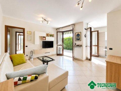 Bilocale in Via Vittime delle Foibe, 10, Cornaredo