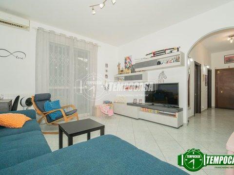 Trilocale in Via Gamberina, Gaggiano