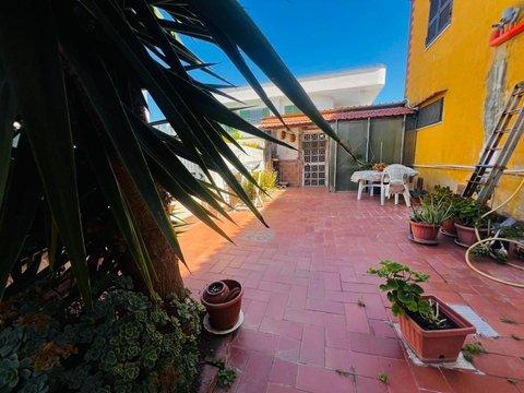 Monolocale in Via Nuova Trecase, S. M. la Bruna - Leopardi - Sant'Antonio, Torre del Greco