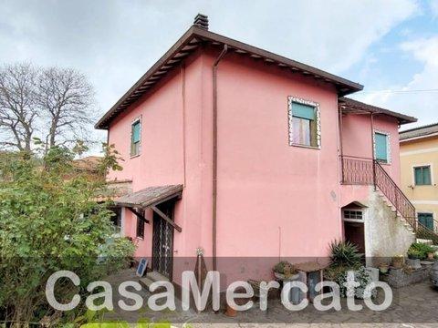 Quadrilocale in Via Monte Pennolo, s.n.c, Rocca di Papa