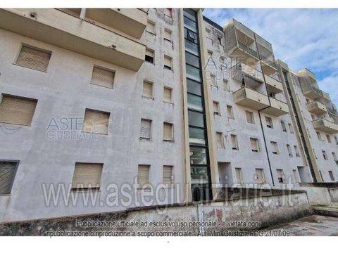 Appartamento in Corso Italia, 46, Anzio Due - Quartieri Europa, Anzio