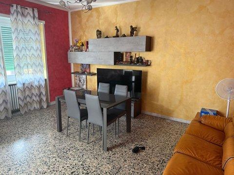 Trilocale in Via Monte Cervino s.n.c, Borgo Nuovo, Settimo Torinese