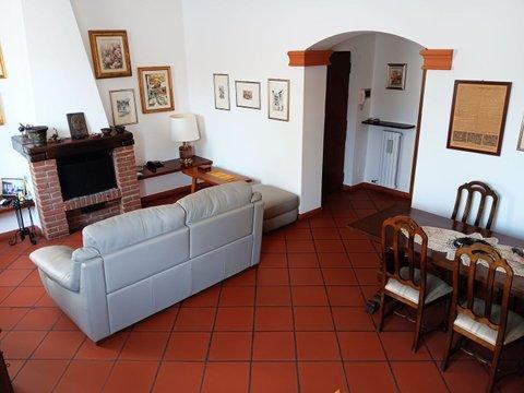 Quadrilocale in Via Edoardo Porro, 8, Dergano, Milano