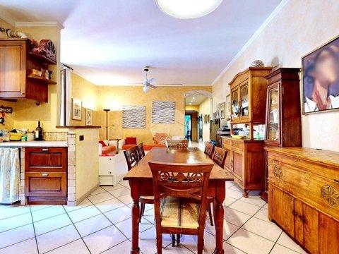 Trilocale in Via Teodosio, 82, Teodosio - Porpora, Milano