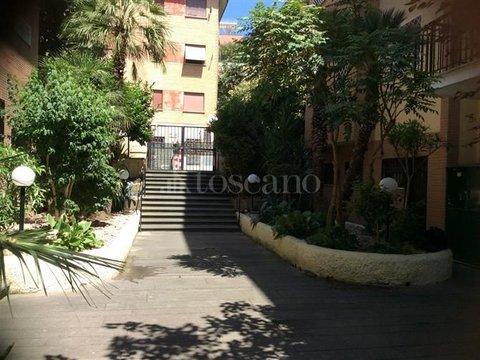 Monolocale in Via Gradoli, Tomba di Nerone, Roma