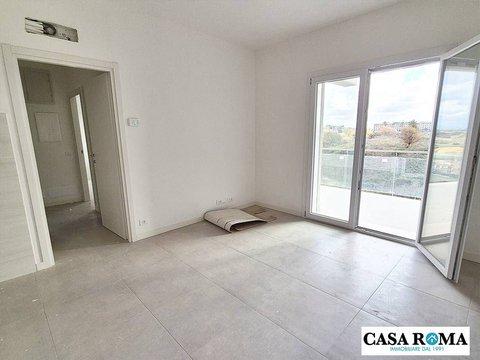 Trilocale in Via del Pescaccio, 103, Colle Aurelio, Roma