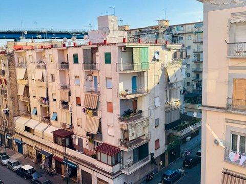 Bilocale in Via Bernardino Telesio s.n.c, San Carlo all'Arena-Ponti Rossi, Napoli