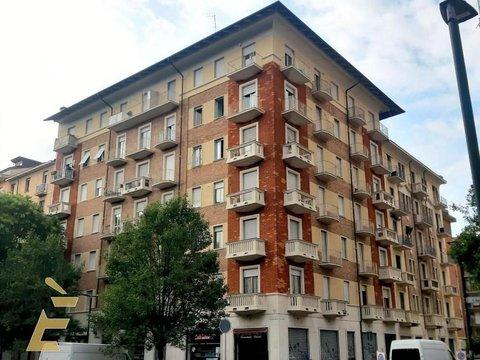 Bilocale in Via Albenga, 1, Filadelfia, Torino