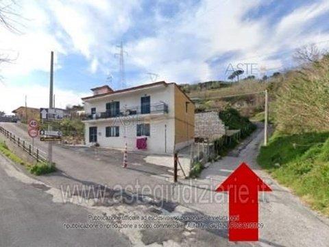 Appartamento in Contrada Pisciarelli, 69, Pisciarelli - Agnano, Pozzuoli