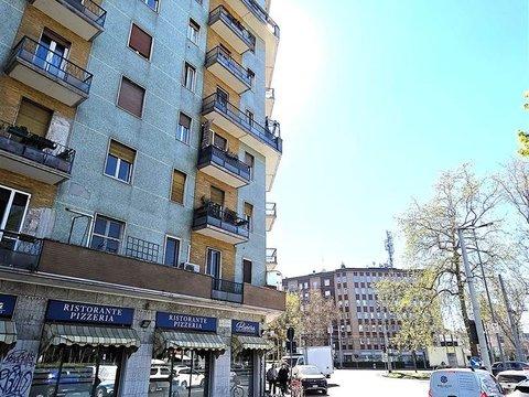 Trilocale in Piazza Serafino Belfanti s.n.c, Navigli - Porta Genova, Milano