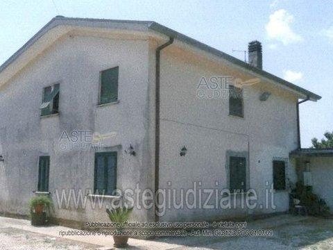 Quadrilocale a Artena