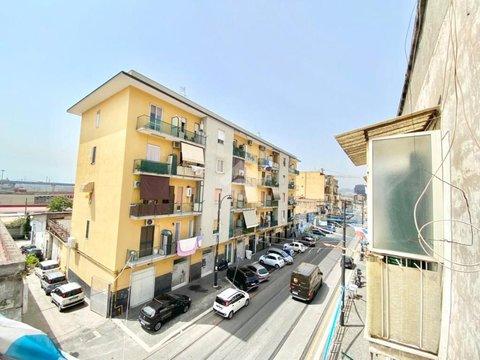 Trilocale in Via Nuova Poggioreale, 84, Poggioreale, Napoli