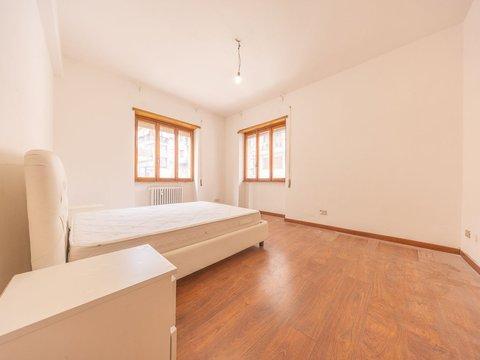 Quadrilocale in Via Festo Avieno, 87, Balduina Alta, Roma