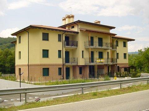 Trilocale in Strada Statale 64 Porrettana, Vergato