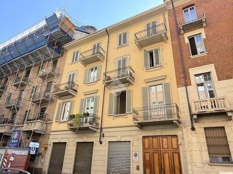 Trilocale in via Ormea, 83, San Salvario, Torino