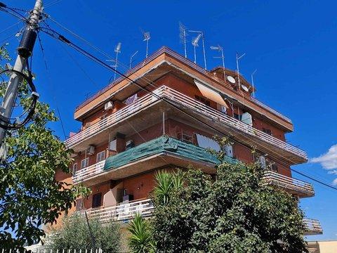 Monolocale in Via Giuliano Teatino, 25, Castelverde, Roma