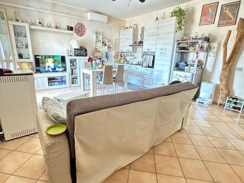 Appartamento su due piani in Via Monte Carmelo, 4, San Giacomo-Santa Barbara, Nettuno