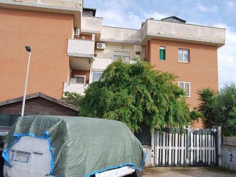 Trilocale in Via Sicilia, 6, Centro Regina - Marina di Ardea, Ardea