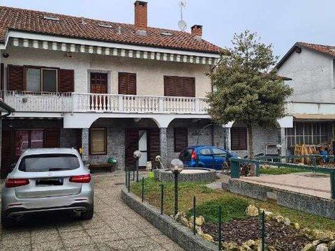Casa indipendente in frazione Tetti Peretti, 41, Carignano