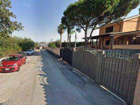 Villetta a schiera in Via Bernardino Alimena, 30 g, Romanina, Roma