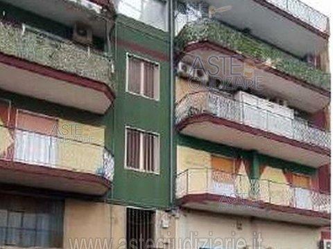 Quadrilocale in Via Luigi Piscettaro, 70, Ponticelli, Napoli