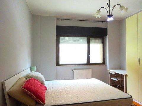 Trilocale in Via Tina Pica, s.n.c, Serpentara, Roma