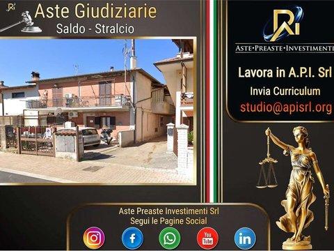 Bilocale in Via Cesare Battisti, 216, San Cesareo