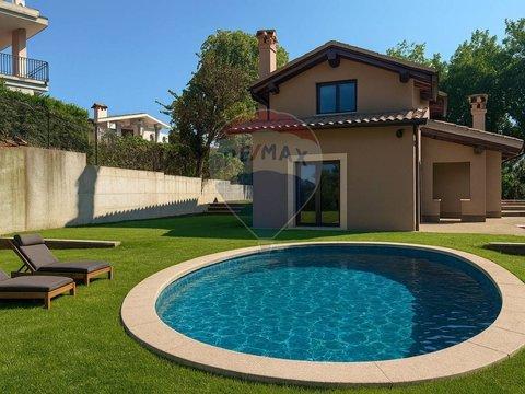 Villa in Via delle Acacie, Sacrofano