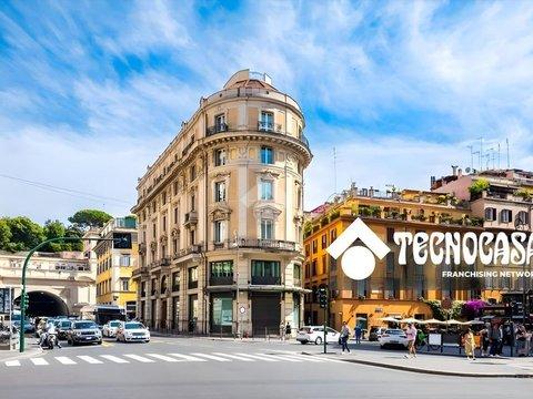 Trilocale in Via del Tritone, s.n.c, Piazza del Popolo - Piazza Navona - Quirinale, Roma