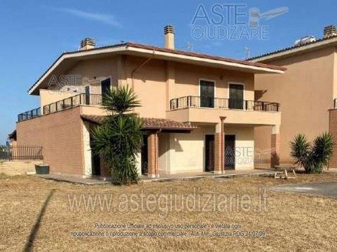 Appartamento in Via Giuseppe Zanardelli, 17, Piazza del Popolo - Piazza Navona - Quirinale, Roma