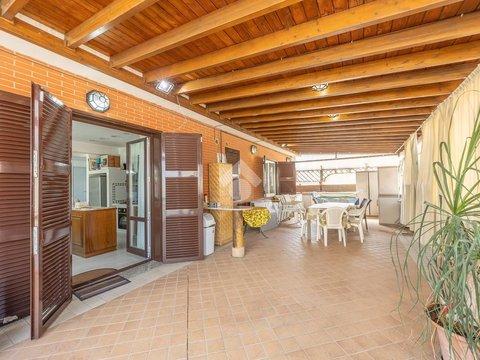 Trilocale in Via Massa di San Giuliano, 270, Castelverde, Roma