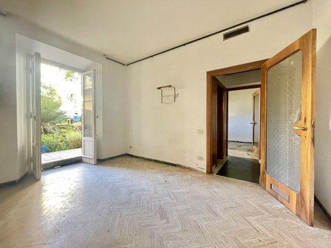 Appartamento in Via Ciro Menotti, 35, Donatello - Oberdan, Firenze