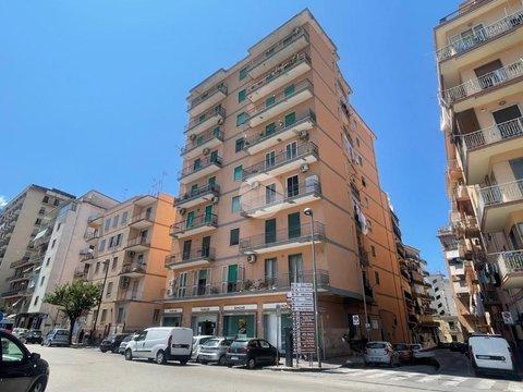 Trilocale in Via Francesco Saverio Mascia, 1, Centro Città, Castellammare di Stabia