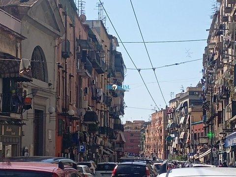 Bilocale in Via Santi Giovanni e Paolo, 23, San Carlo all'Arena-Ponti Rossi, Napoli