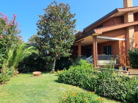 Villa in Via dei Garofani, 1 b, Giornalisti - Poggio, Anzio