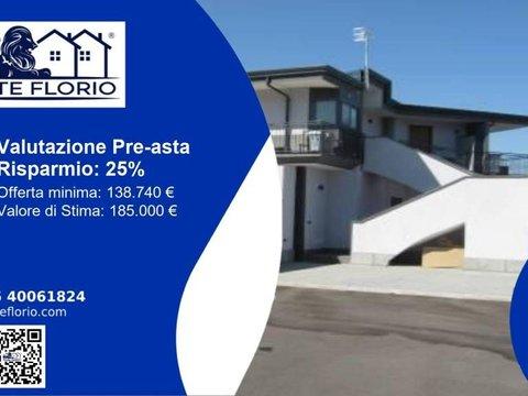 Trilocale in via Selva, 77, Castello di Cisterna