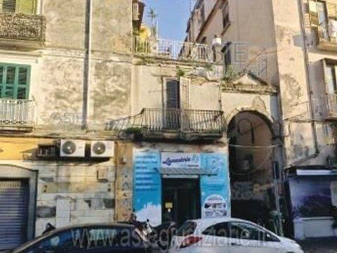 Appartamento in Traversa Campo di Mola, 3, Centro Storico, Castellammare di Stabia