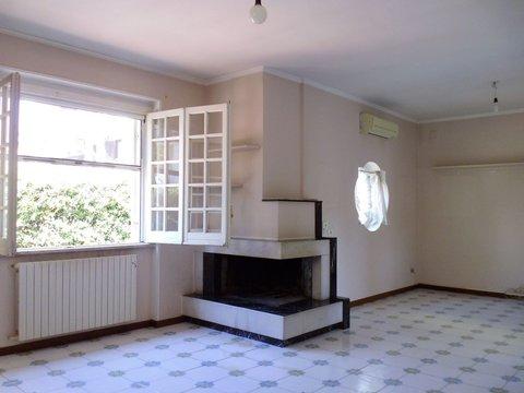 Villa in via Nazario Sauro, s.n.c,  Indipendenza - Circumvallazione - Gallery, Casoria