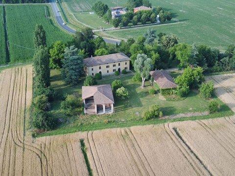 Casale/cascina in via Canaletta, 83, Argelato
