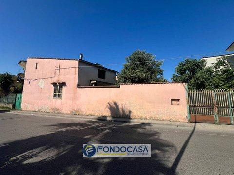 Casa indipendente in via Primavera, 5, Sant'Antimo