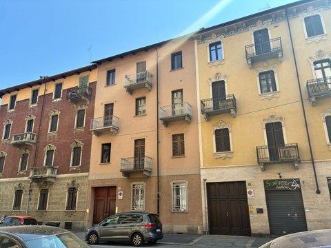 Quadrilocale in Via Caprera, 13, Santa Rita, Torino