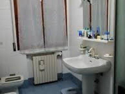 Villa in Via Cascina Regina, s.n.c, Robecchetto con Induno